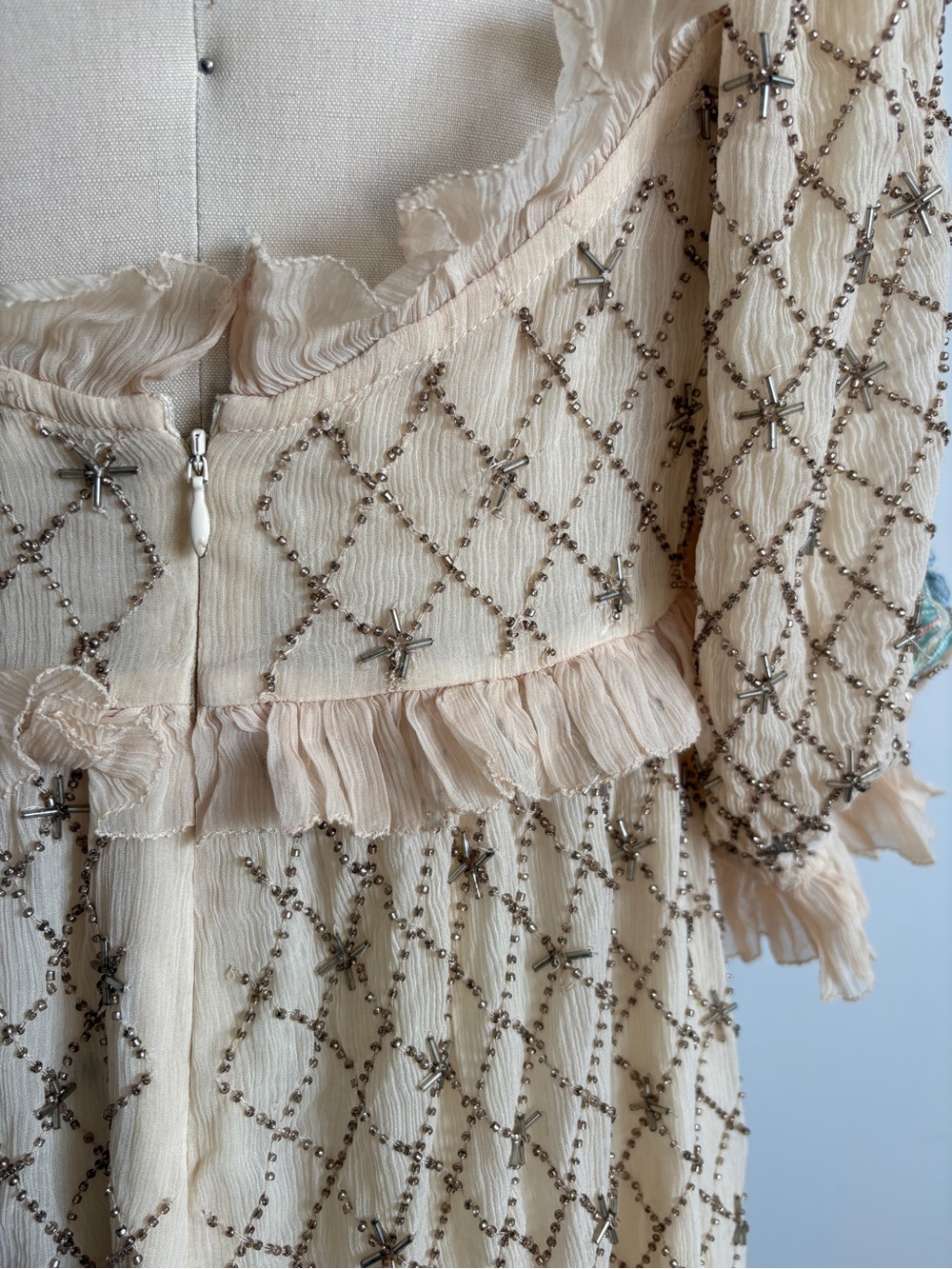 NWT For Love And Lemons Spellbound Rose Mini Dress in Cream Sz Small - Picture 11 of 15
